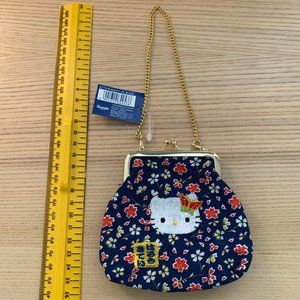 2000 HELLO KITTY POUCH WITH CHAIN